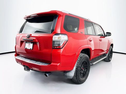 Used 2018 Toyota 4Runner SR5 Premium image 10