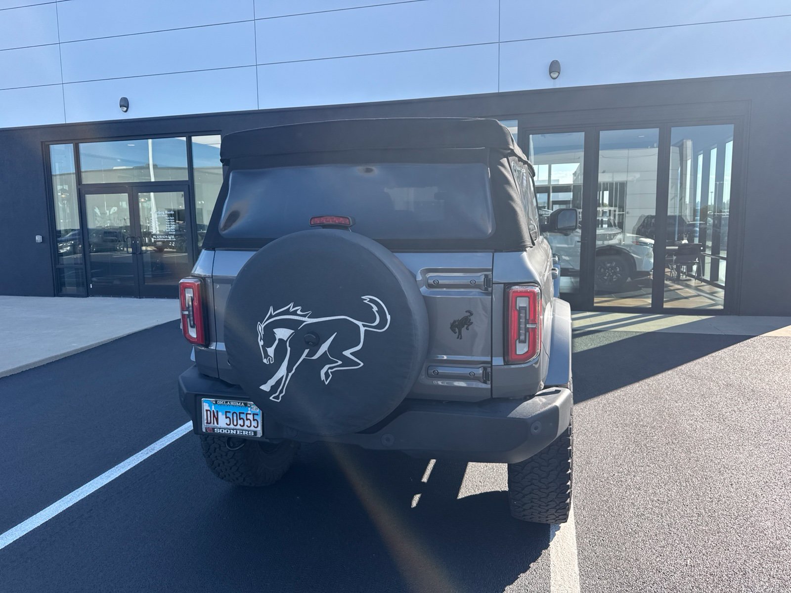 Used 2021 Ford Bronco Outer Banks AWD/4WD image 6