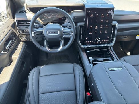 New 2026 GMC Yukon XL Denali RWD image 14