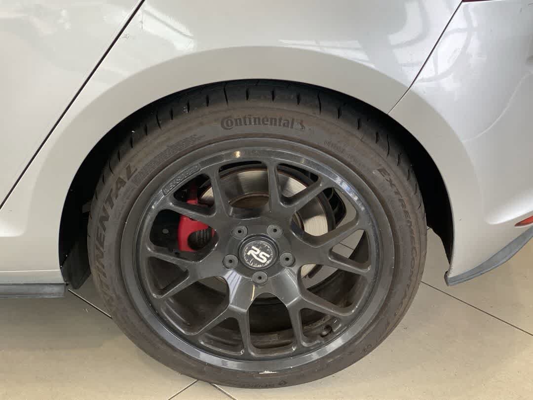 Used 2016 Volkswagen GTI S FWD image 12