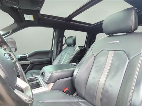 Used 2022 Ford F350 Platinum image 29