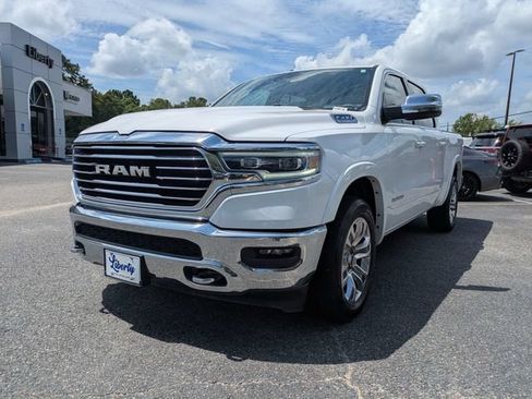 Used 2023 RAM 1500 Limited AWD/4WD image 9