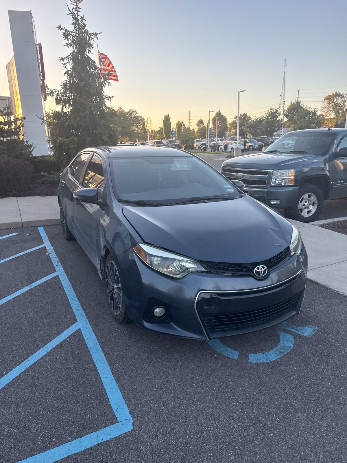 Used 2016 Toyota Corolla S FWD image 2