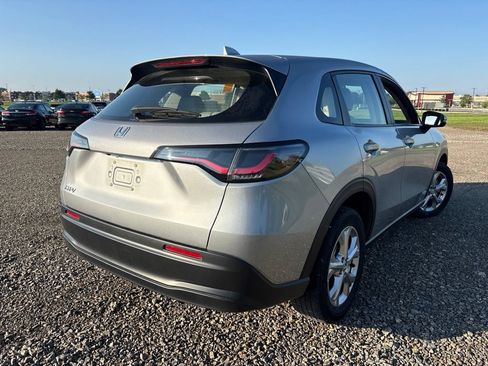 Used 2024 Honda HR-V LX image 11