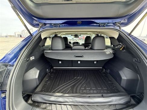 Used 2025 Subaru Crosstrek 2.5i Limited w/ Crosstrek Mirror Package image 23