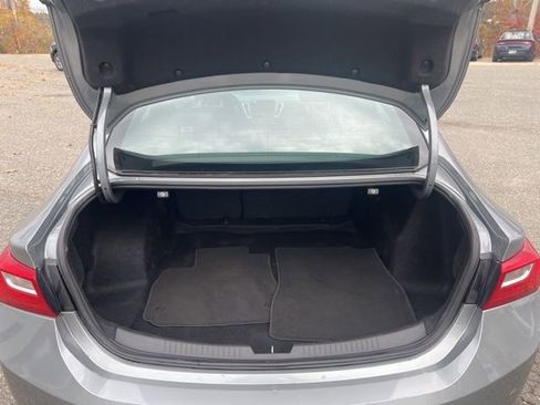 Used 2023 Chevrolet Malibu LT image 17