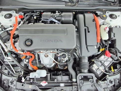 Used 2025 Honda Civic Sport Touring image 25