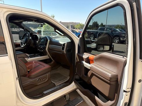 Certified 2022 Ford F350 King Ranch w/ King Ranch Ultimate Package AWD/4WD image 27