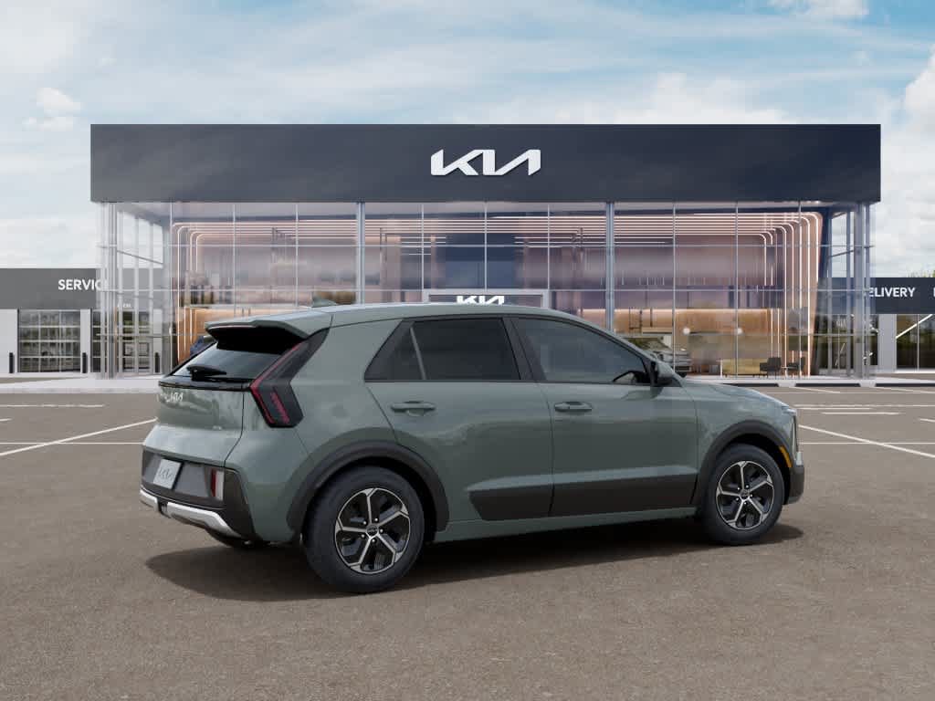 New 2027 Kia Niro LX FWD image 6