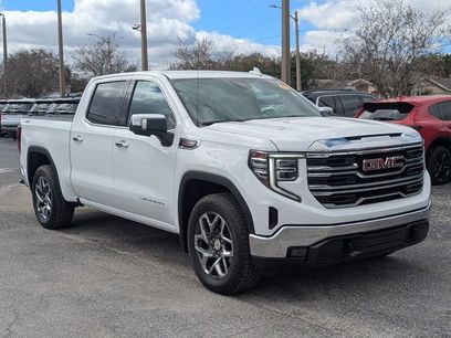 Certified 2023 GMC Sierra 1500 SLT w/ SLT Convenience Package