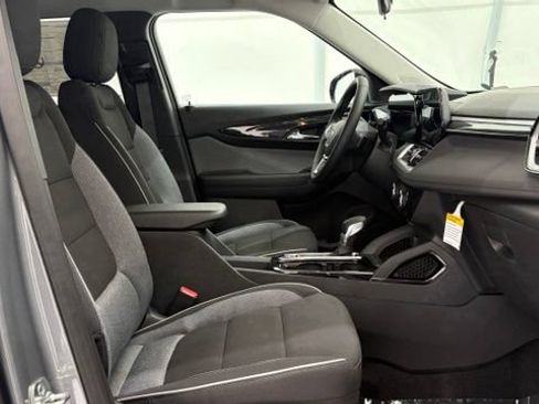 New 2026 Chevrolet TrailBlazer LT w/ Midnight Edition AWD/4WD image 20