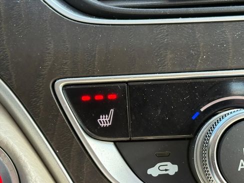 Used 2018 Honda Accord EX image 13