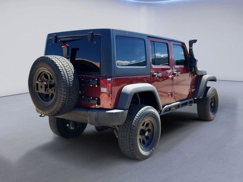 Used 2010 Jeep Wrangler Unlimited Sport AWD/4WD image 3