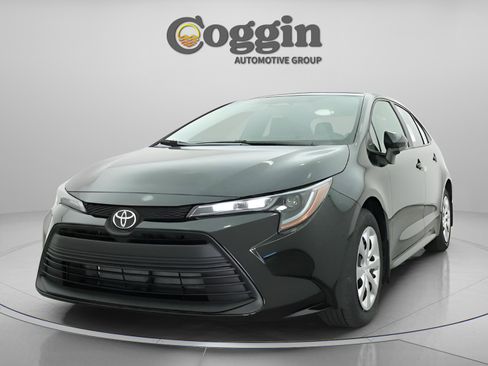 New 2026 Toyota Corolla LE image 30