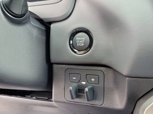 New 2026 Toyota Tundra Platinum image 28