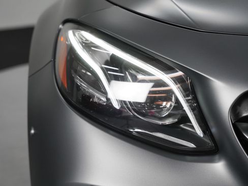 Used 2020 Mercedes-Benz E 63 AMG S image 12