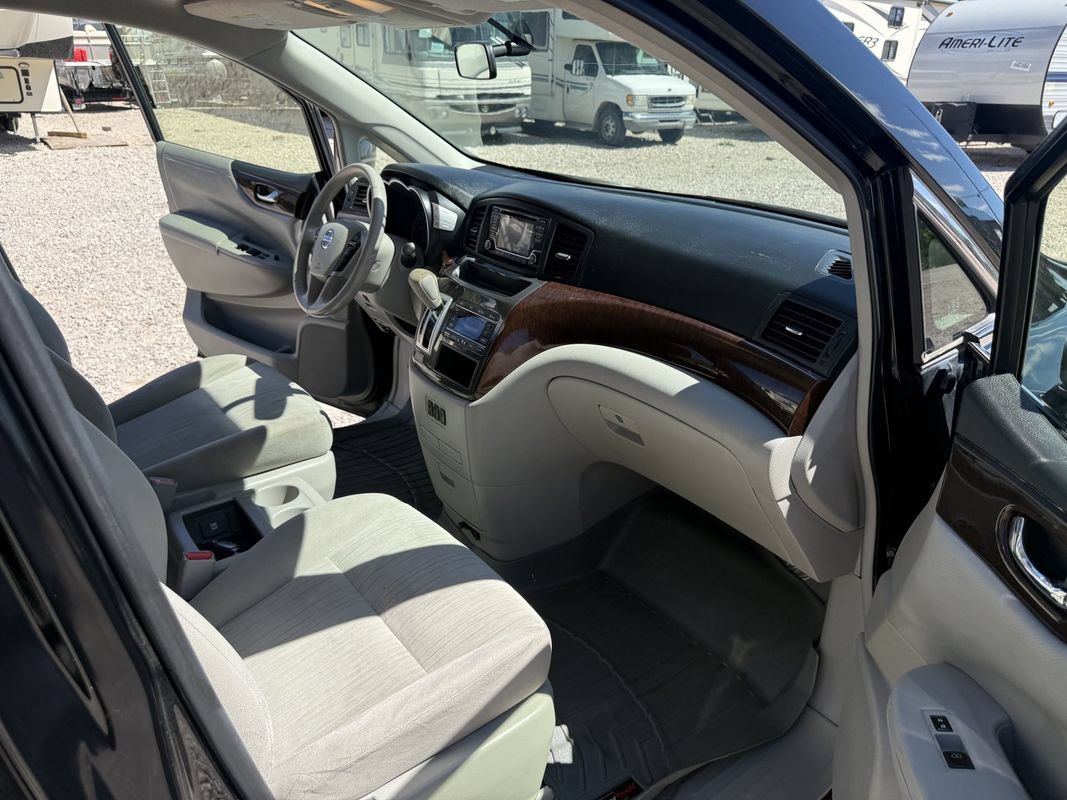 Used 2015 Nissan Quest SV FWD image 26