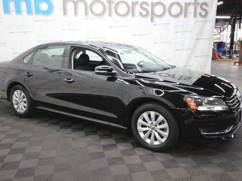 Used 2013 Volkswagen Passat 2.5 S FWD image 8
