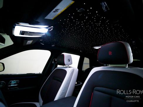 Certified 2025 Rolls-Royce Cullinan AWD/4WD image 12