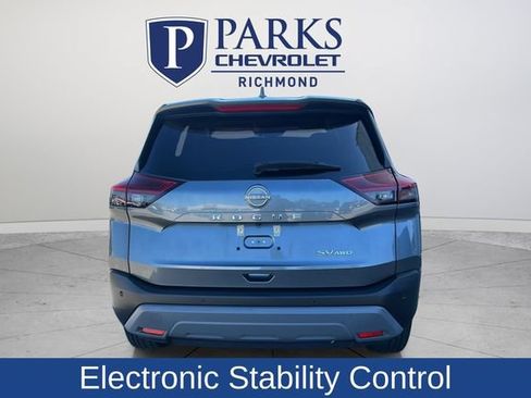 Used 2023 Nissan Rogue SV AWD/4WD image 6