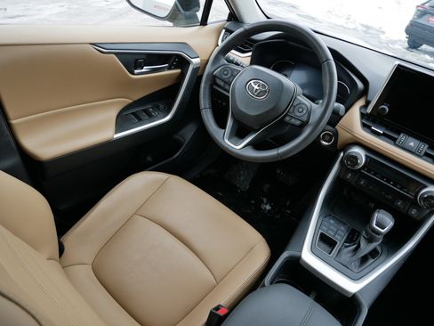 Certified 2024 Toyota RAV4 XLE Premium image 9