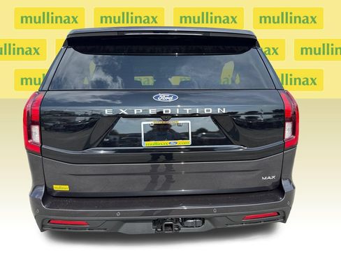 New 2027 Ford Expedition Max Active RWD image 14