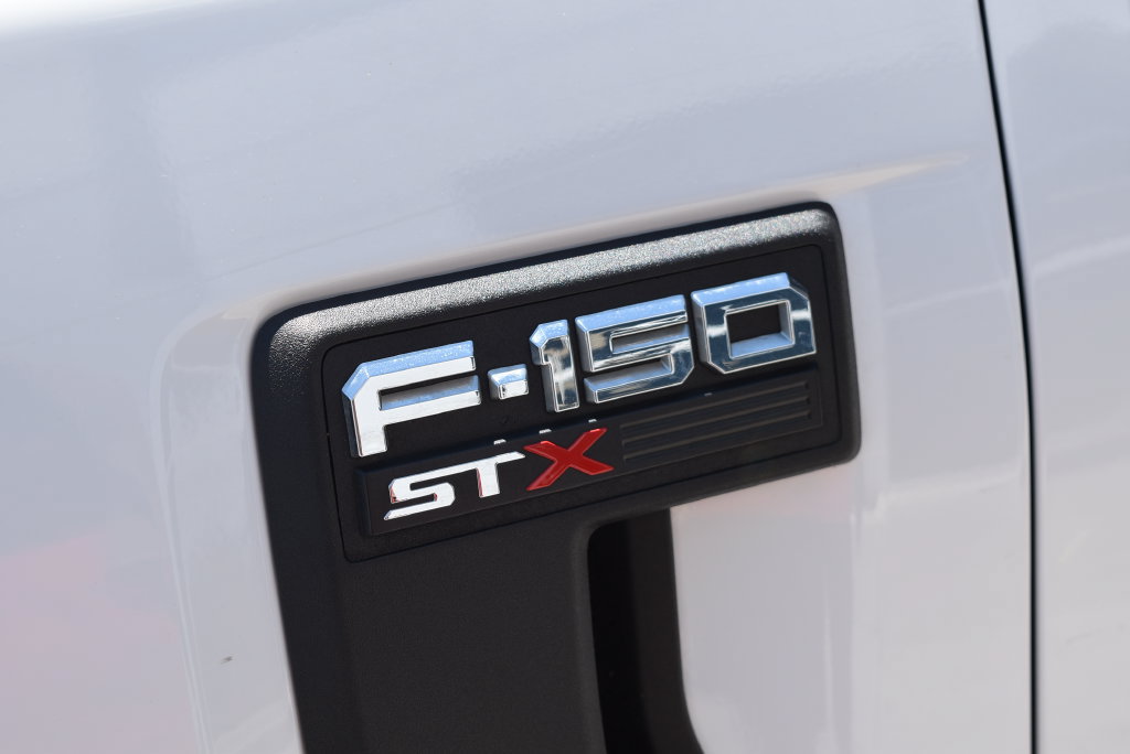 Used 2021 Ford F150 XL w/ STX Appearance Package AWD/4WD image 7
