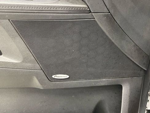 Used 2017 GMC Terrain SLT image 21