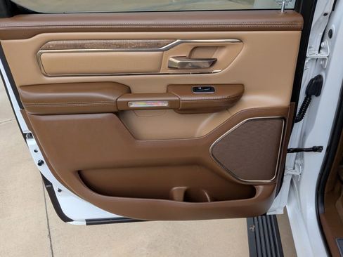 Used 2019 RAM 1500 Limited image 41