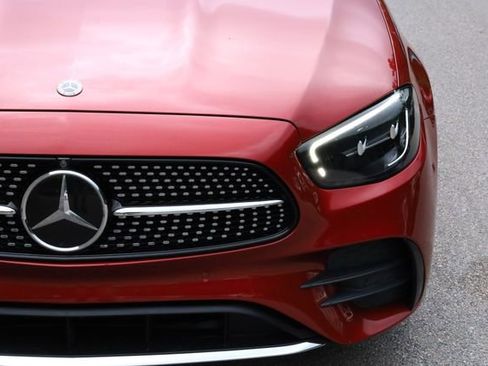 Used 2021 Mercedes-Benz E 350 Sedan image 22