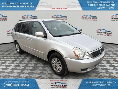 Used 2012 Kia Sedona LX image 3