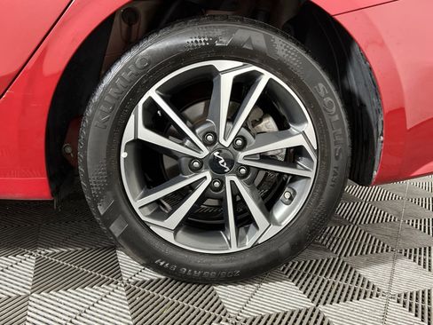 Used 2023 Kia Forte LXS w/ LXS Technology Package image 12