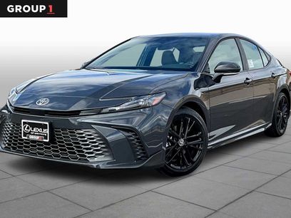 Used 2025 Toyota Camry SE