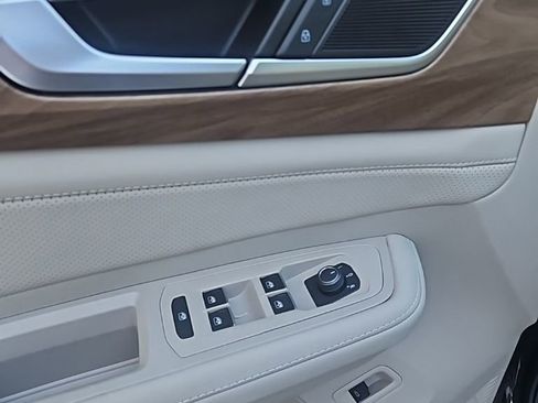 New 2026 Volkswagen Atlas SE AWD/4WD image 30
