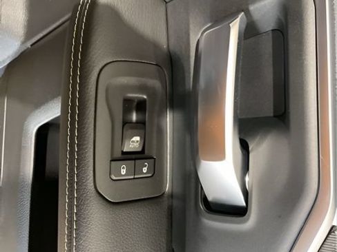New 2026 RAM 2500 Big Horn AWD/4WD image 57