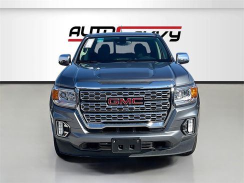Used 2021 GMC Canyon Denali image 2