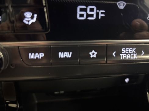 Used 2024 Kia Seltos SX image 21