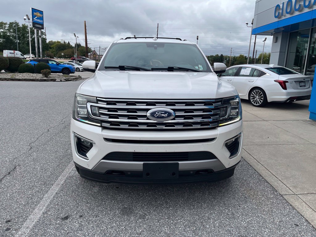 Used 2018 Ford Expedition Limited w/ Equipment Group 301A AWD/4WD image 2
