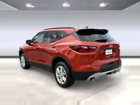 Used 2022 Chevrolet Blazer LT FWD image 3