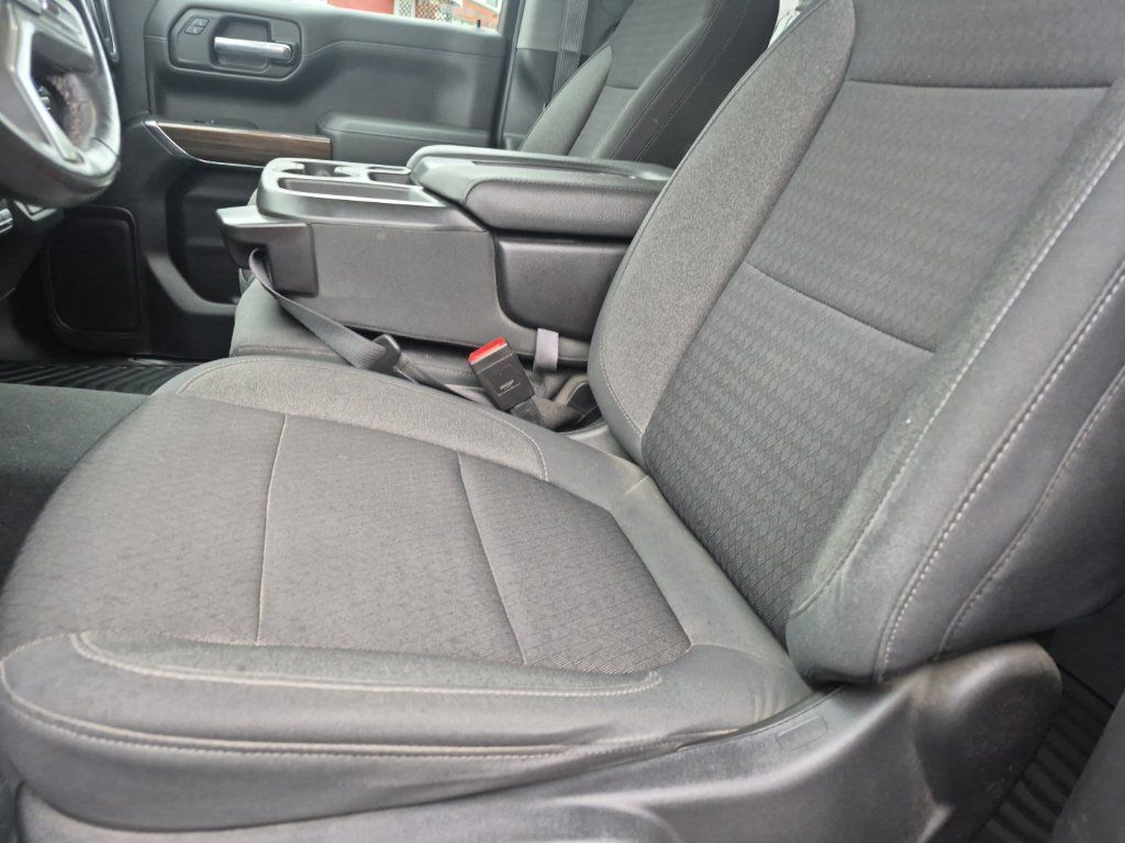 Used 2021 Chevrolet Silverado 1500 LT AWD/4WD image 11