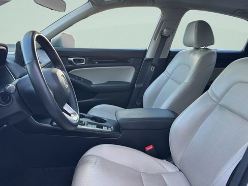 Used 2024 Honda Civic EX-L image 10