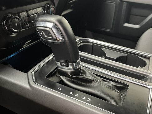 Used 2019 Ford F150 XLT w/ Equipment Group 302A Luxury AWD/4WD image 27