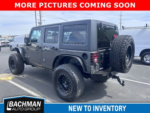 Used 2016 Jeep Wrangler Unlimited Sport w/ Quick Order Package 24S AWD/4WD image 5