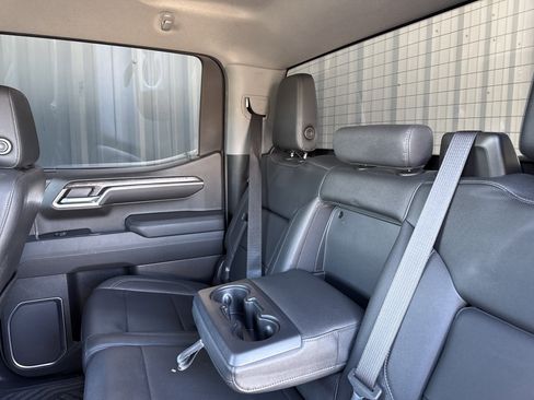 Used 2022 Chevrolet Silverado 1500 LTZ image 35