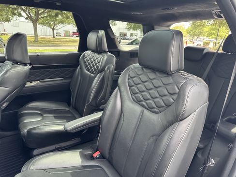 Used 2022 Hyundai Palisade Calligraphy w/ Cargo Package FWD image 25