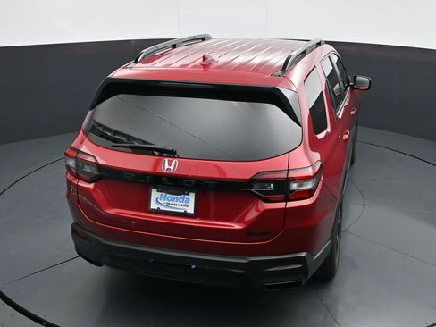 Used 2026 Honda Pilot Sport image 17