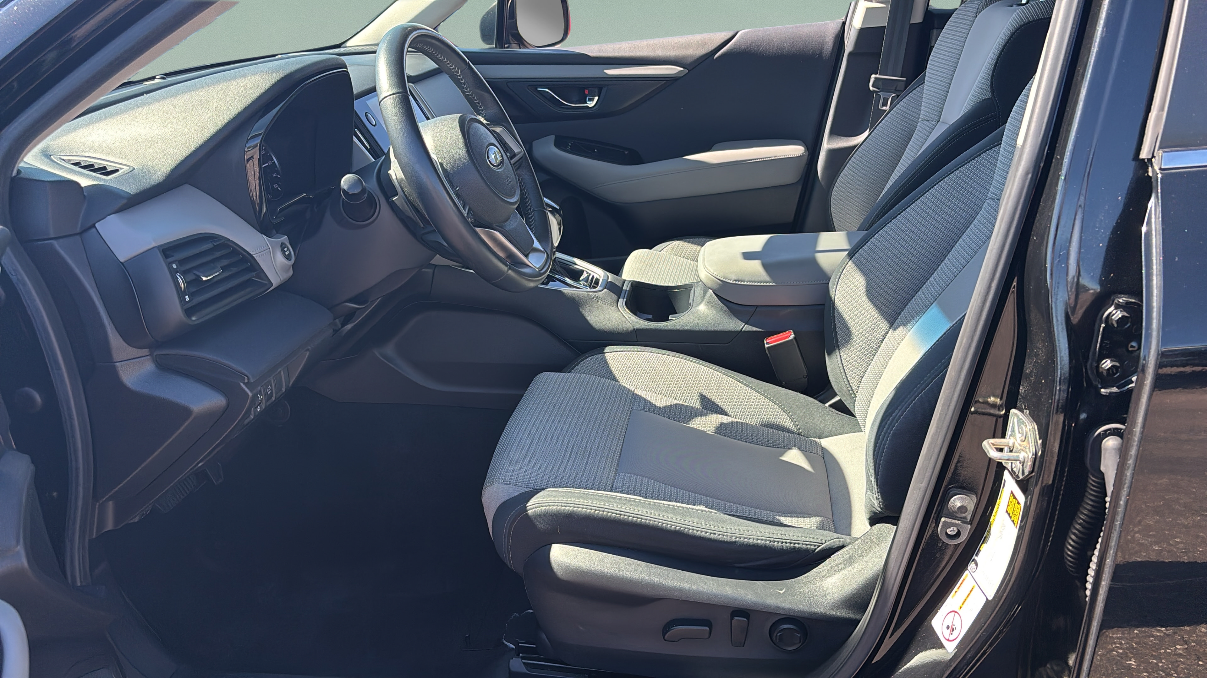 Used 2020 Subaru Outback Premium AWD/4WD image 6