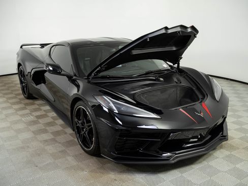 Used 2023 Chevrolet Corvette Stingray Coupe w/ Z51 Performance Package RWD image 25