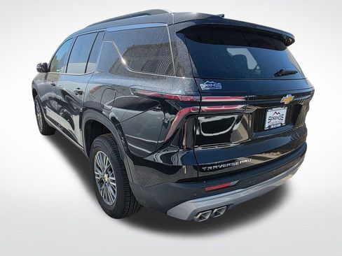 Used 2024 Chevrolet Traverse LT AWD/4WD image 6