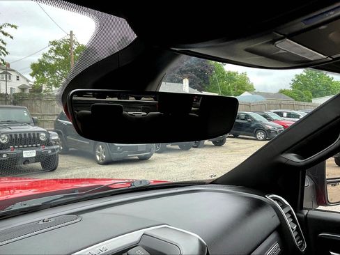 Certified 2024 RAM 2500 Big Horn w/ Bed Utility Group image 33